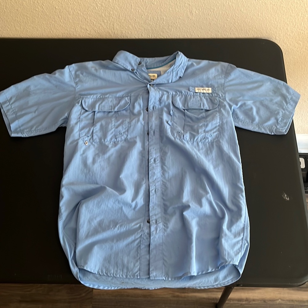 Light blue Magellan fishing shirt relaxed fit